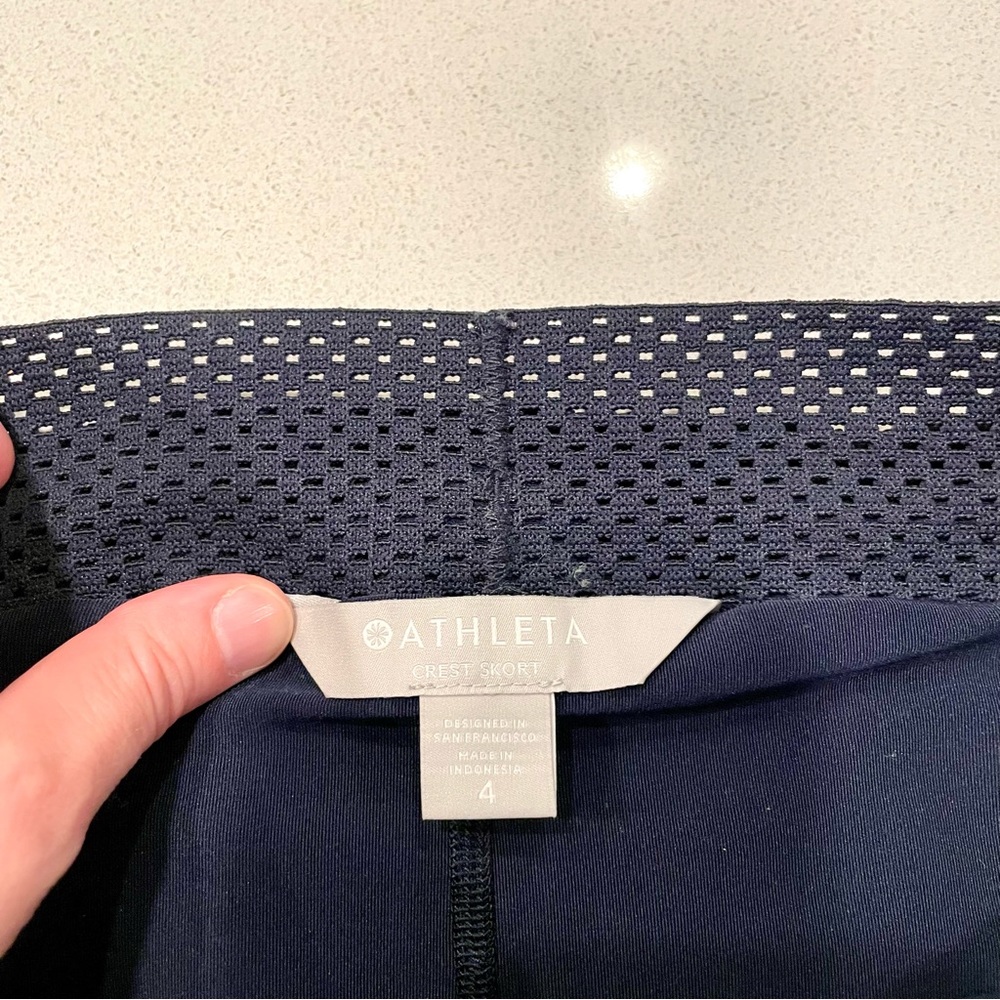 Athleta Crest Skort!! NWT navy must have! - Picture 3 of 6